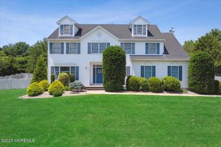 140 Palisade Drive, Freehold, NJ 07728