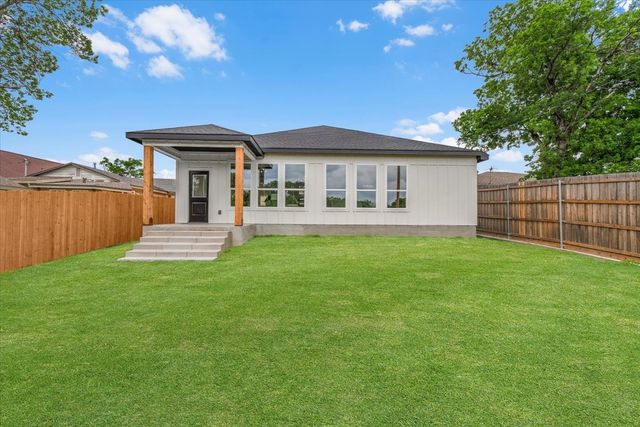 2906 Roosevelt Avenue, Fort Worth, TX 76106