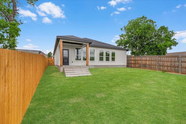 2906 Roosevelt Avenue, Fort Worth, TX 76106