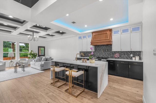 2906 Roosevelt Avenue, Fort Worth, TX 76106