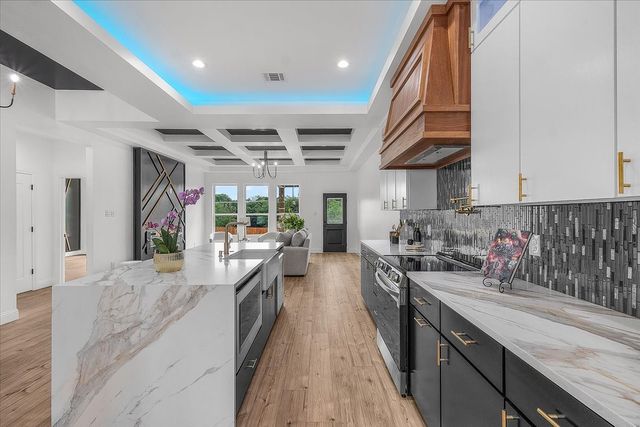 2906 Roosevelt Avenue, Fort Worth, TX 76106