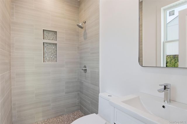 16 Otsego Place, Jericho, NY 11753