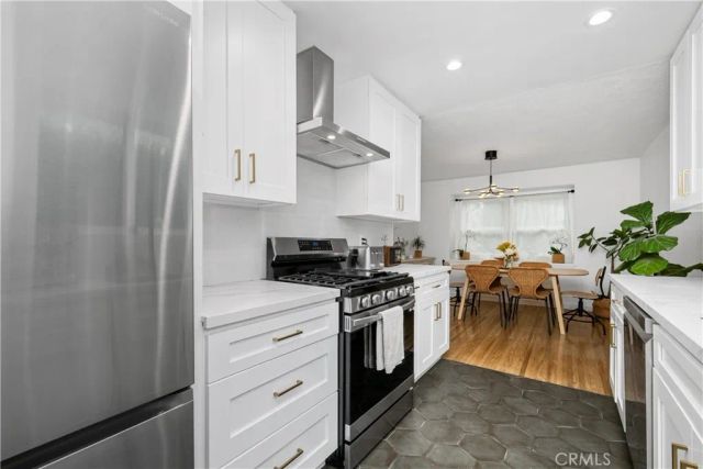 3461 Marna Avenue, Long Beach, CA 90808