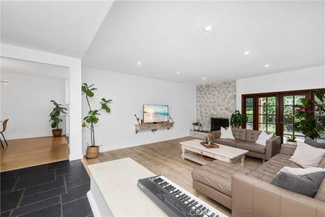 3461 Marna Avenue, Long Beach, CA 90808