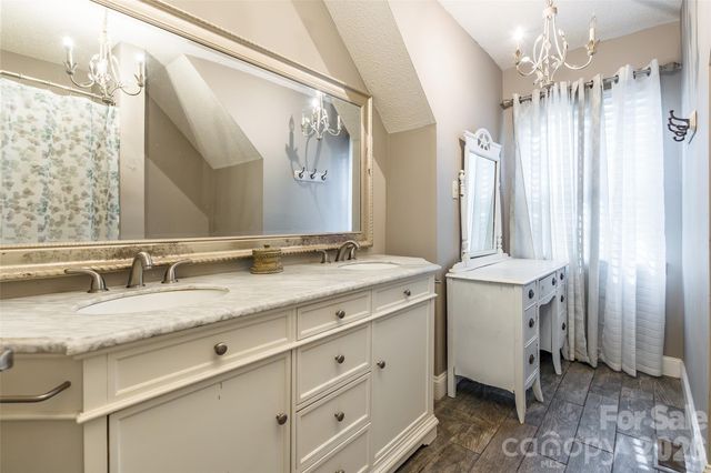 880 Columbia Road, Chester, SC 29706