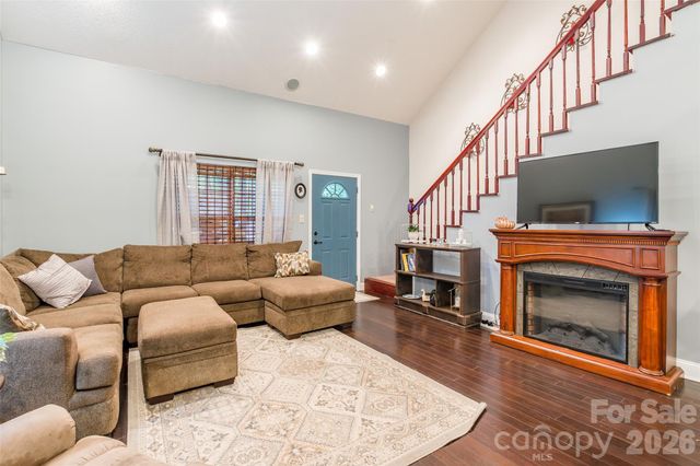 880 Columbia Road, Chester, SC 29706