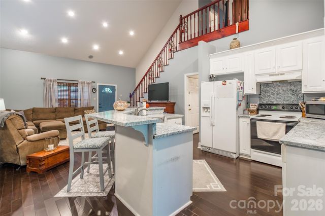 880 Columbia Road, Chester, SC 29706