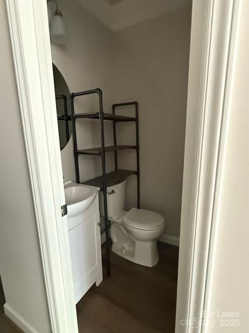 705 Oakshade Avenue, Kannapolis, NC 28083