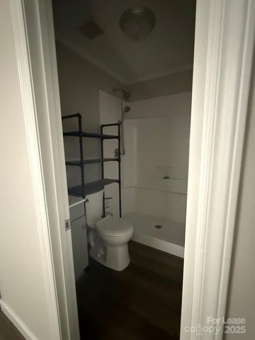 705 Oakshade Avenue, Kannapolis, NC 28083