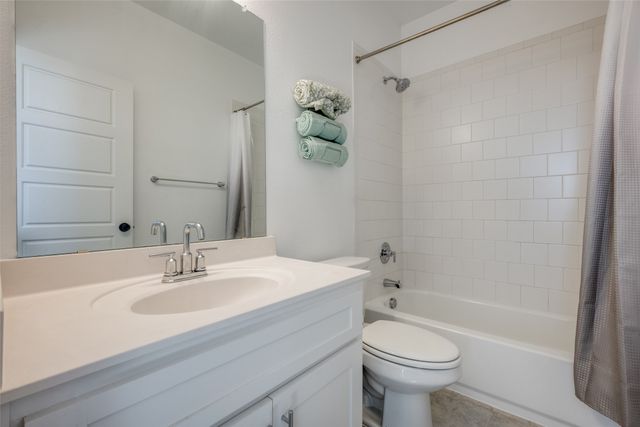 1404 S Pecan Parkway, Northlake, TX 76247