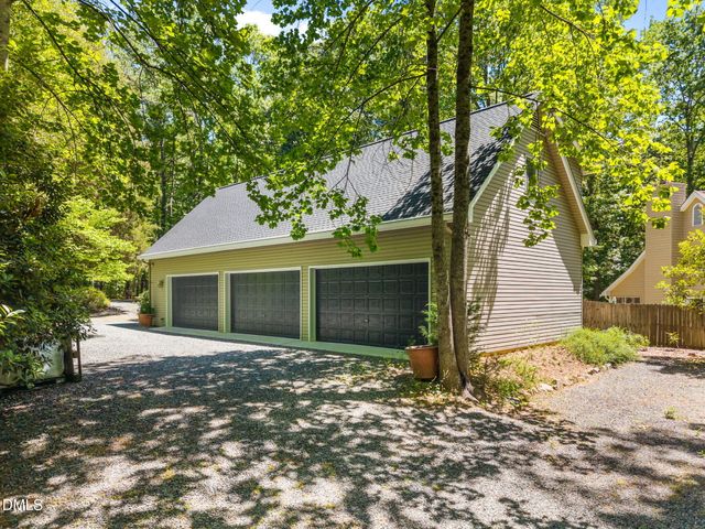 115 Persimmon Hill Road, Pittsboro, NC 27312