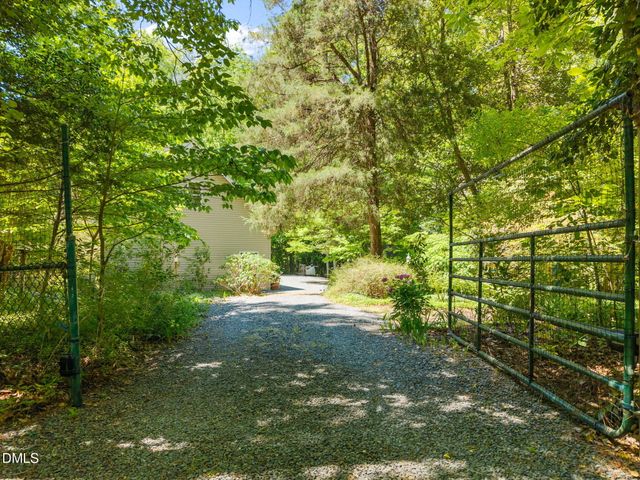 115 Persimmon Hill Road, Pittsboro, NC 27312