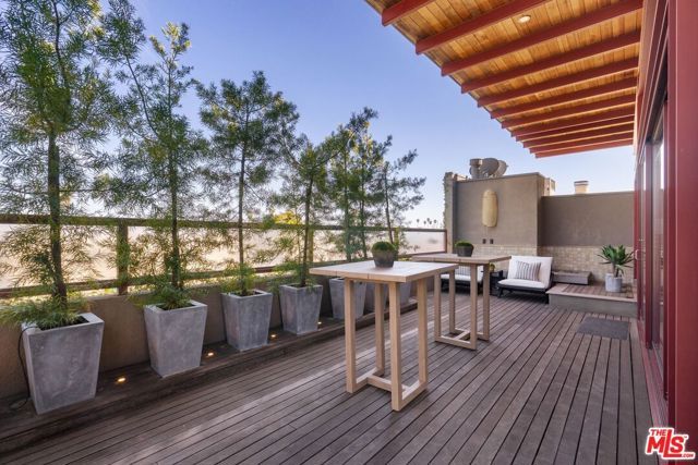 1104 Mission Street, South Pasadena, CA 91030