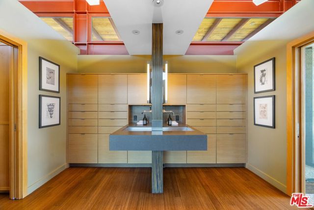 1104 Mission Street, South Pasadena, CA 91030