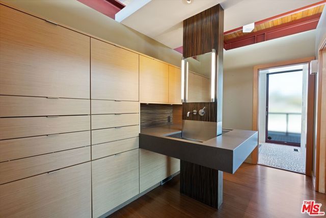 1104 Mission Street, South Pasadena, CA 91030