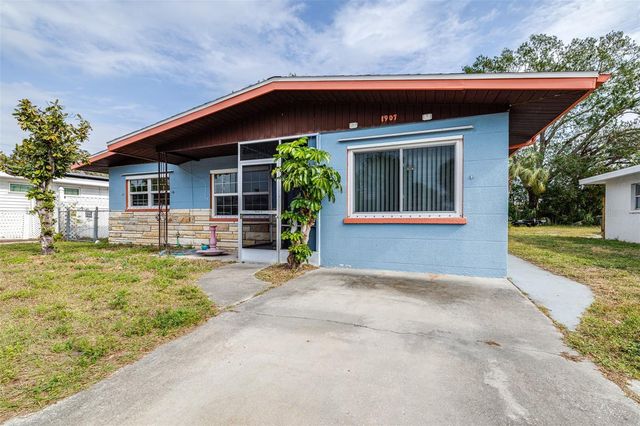 1907 27TH STREET W, Bradenton, FL 34205
