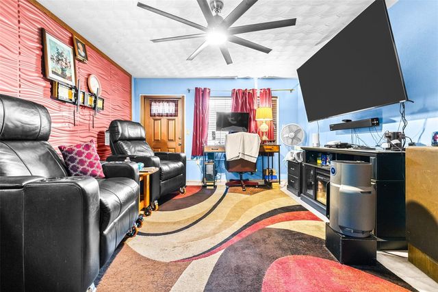 1907 27TH STREET W, Bradenton, FL 34205