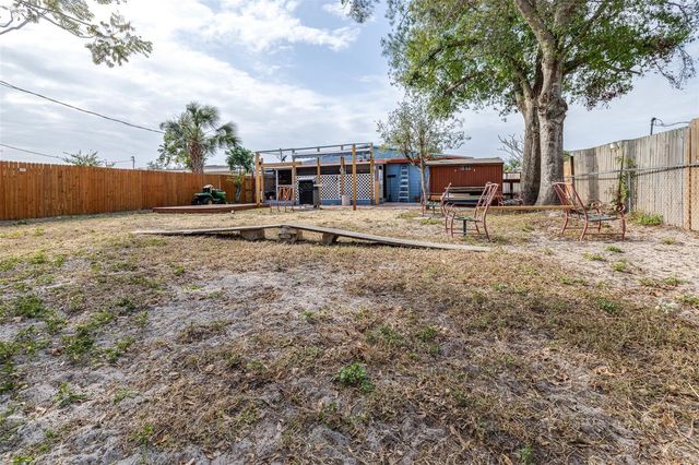 1907 27TH STREET W, Bradenton, FL 34205