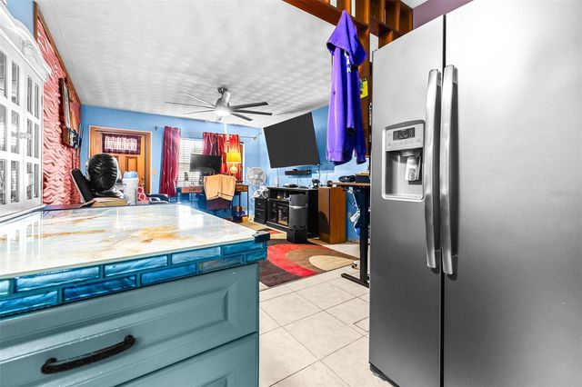1907 27TH STREET W, Bradenton, FL 34205