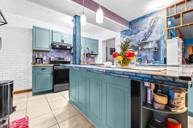 1907 27TH STREET W, Bradenton, FL 34205