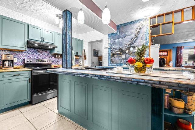 1907 27TH STREET W, Bradenton, FL 34205