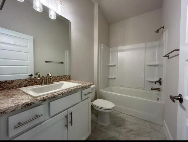 5732 Waterstone Boulevard, Fort Pierce, FL 34951