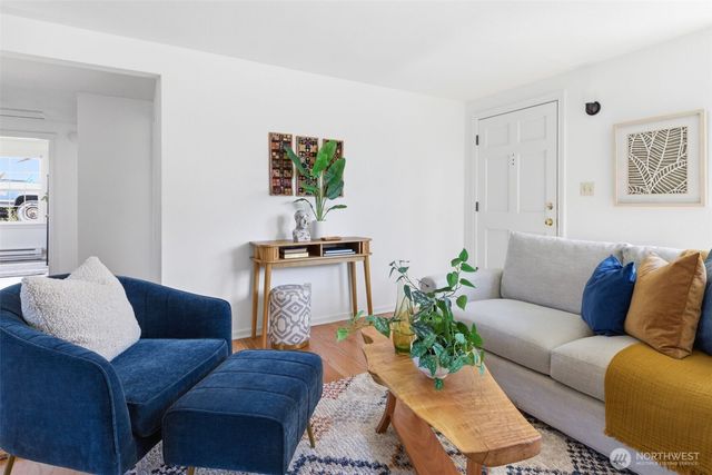 7306 S 115th Street, Seattle, WA 98178