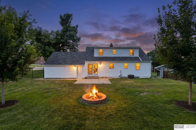 3105 N 97 Street, Omaha, NE 68134