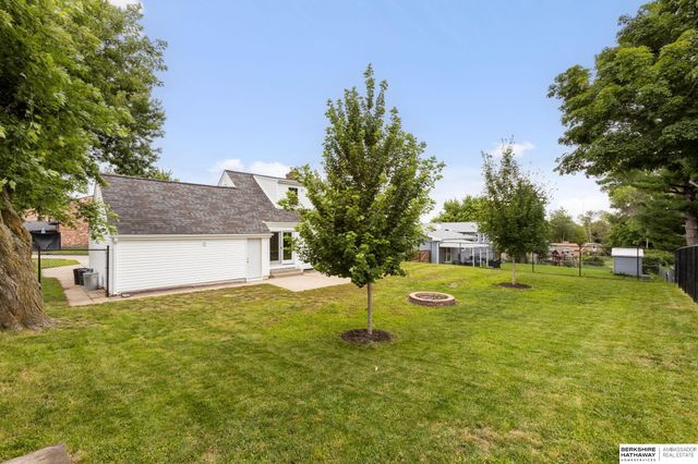 3105 N 97 Street, Omaha, NE 68134