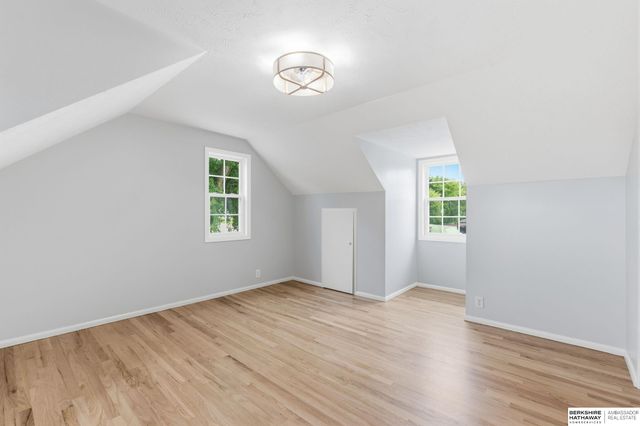 3105 N 97 Street, Omaha, NE 68134