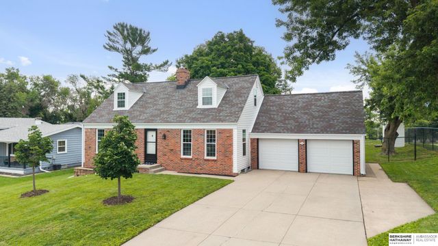 3105 N 97 Street, Omaha, NE 68134