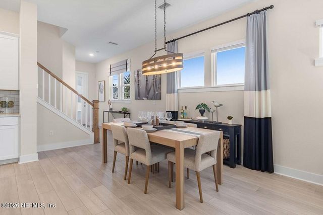 9953 ELEMENT Road, Jacksonville, FL 32256