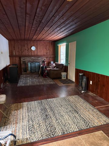 3359 Mcgregor Lane, Toledo, OH 43623