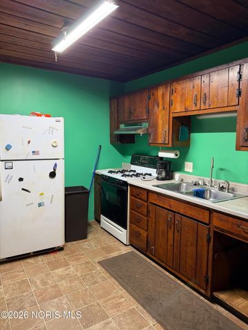 3359 Mcgregor Lane, Toledo, OH 43623