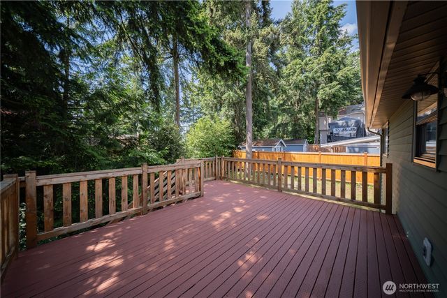24251 26th Place S, Des Moines, WA 98198