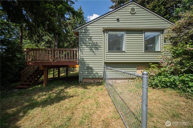 24251 26th Place S, Des Moines, WA 98198