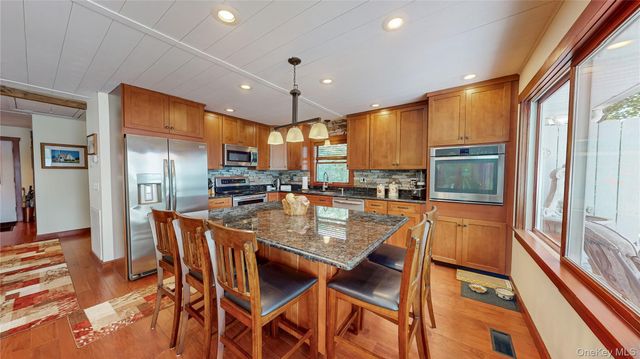 20 Sunset Point, Wurtsboro, NY 12790