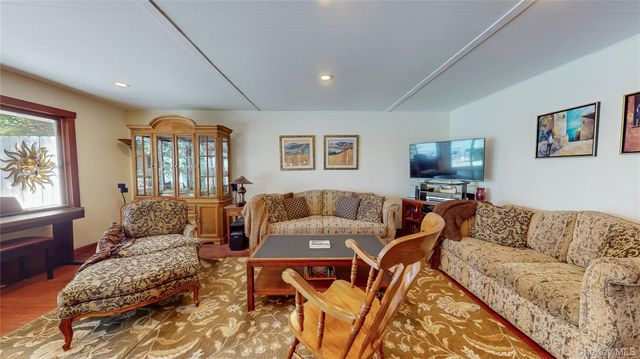 20 Sunset Point, Wurtsboro, NY 12790