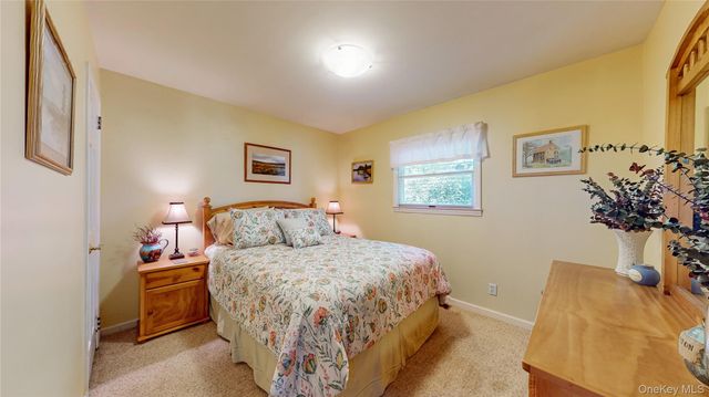 20 Sunset Point, Wurtsboro, NY 12790