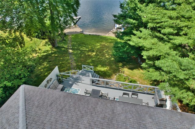 20 Sunset Point, Wurtsboro, NY 12790