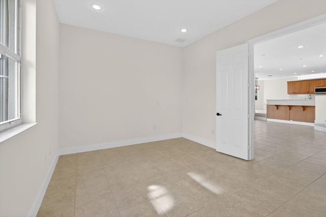 1071 SW 171st Terrace, Pembroke Pines, FL 33027