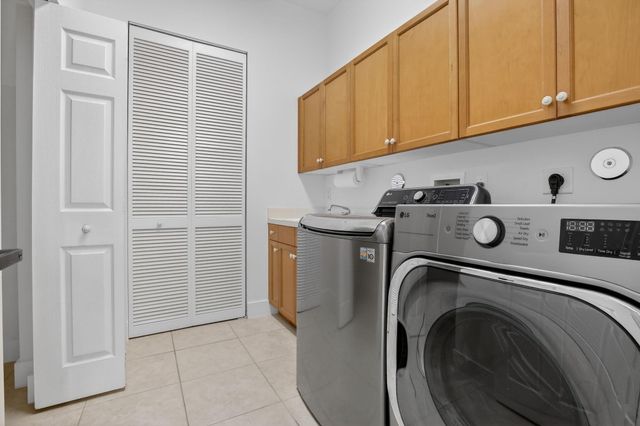 1071 SW 171st Terrace, Pembroke Pines, FL 33027