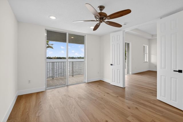 1071 SW 171st Terrace, Pembroke Pines, FL 33027