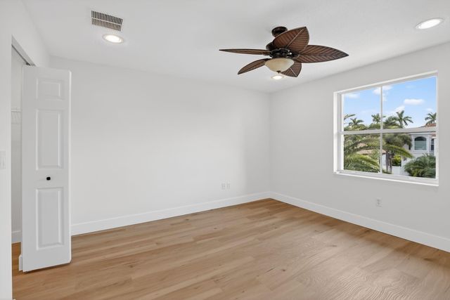 1071 SW 171st Terrace, Pembroke Pines, FL 33027