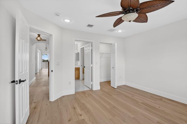 1071 SW 171st Terrace, Pembroke Pines, FL 33027