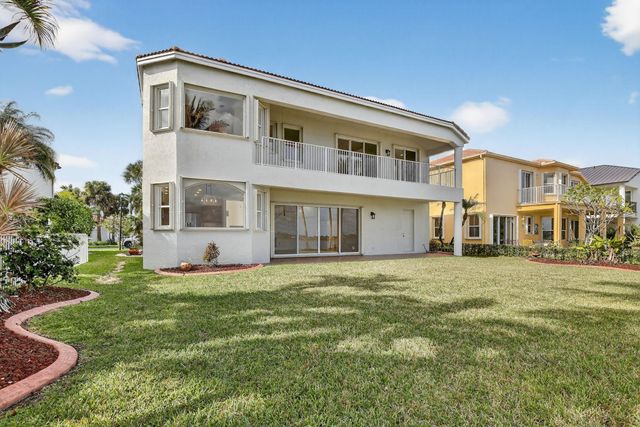 1071 SW 171st Terrace, Pembroke Pines, FL 33027