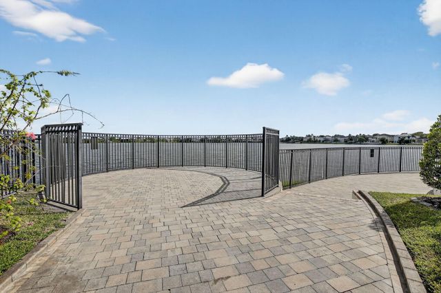 1071 SW 171st Terrace, Pembroke Pines, FL 33027