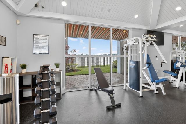 1071 SW 171st Terrace, Pembroke Pines, FL 33027