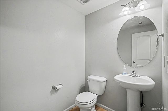 3631 S Perth Circle 103, Aurora, CO 80013