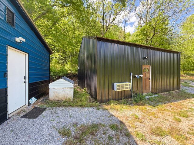 130 Ben Johnson Rd, Pulaski, TN 38478